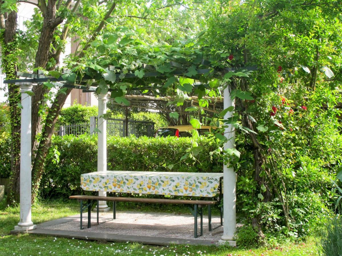 Apartment Ilaria By Interhome マリーナ・ディ・マッサ エクステリア 写真